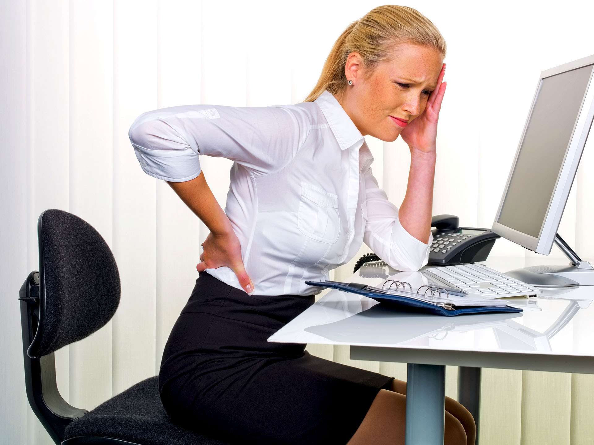 Dead at the Desk: Desk job risks